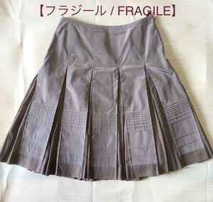 『フラジール/FRAGILE』膝丈スカート・グレーベージュ（着用品・古着）