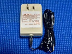 SONY ACアダプター　　　DC3.0V カセットウォークマン用　　　　（センター マイナス極）　　　動作品