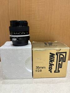 M5981　比較的綺麗品！　Nikon ニコン　 NIKKOR 35mm 1:2.8 f/2.8 カメラ　レンズ　箱有