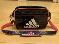 【週末限定値下げ】 ⭐️アディダス adidas⭐️エナメルバック⭐️