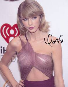 Taylor Swift テイラー・スウィフト★直筆サイン写真★証明書COA◆9229