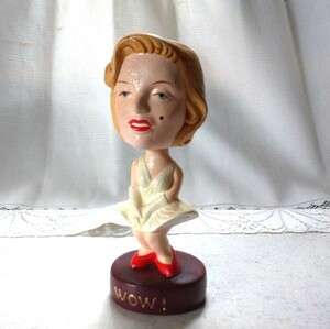 陶器製　マリリンモンロー　バブルヘッド人形　ボビングヘッド　ビンテージ