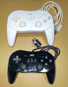 Wii　クラシックコントローラー　pro　2個セット　シロ　クロ　