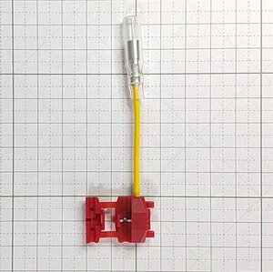 電源取出しコネクター赤　ケーブル黄+ギボシ端子メス　 1個　ギボシ 端子 電工 圧着 車 バイク 配線 DIY 加工 オス メス 配線接続 サイズ