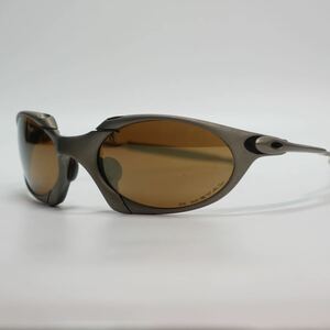 05) OAKLEY オークリー ROMEO ロメオ X-METAL 中古品 