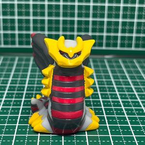 ギラティナ:248:フィギュア:現状品:指人形:ポケモンキッズ:ポケットモンスター:ソフビ:当時物:レトロ: Pokmon