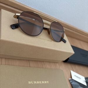 【美品】BURBERRY SUNGLASSES バーバリーサングラス