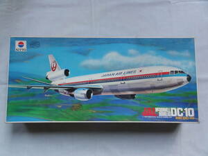 日東　1/100　　日航　DC-10