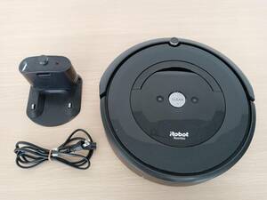 ☆【EM925】iRobot　アイロボット　Roomba e5　ロボット掃除機　通電確認済