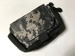 小さな　ミリタリーバッグ（ベルトに付けるミニBAG）デジタル迷彩