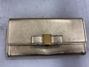 【SALVATORE FERRAGAMO】サルバトーレフェラガモ　二つ折り長財布　シャンパンゴールド　レザー　SY02-FFH