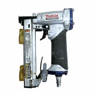 Makita マキタ 軽天タッカ AT422CA エアツール 工具 建設 建築 【中古】 22405K459