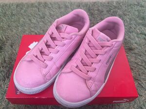 まだまだ履けます！ 子供用 PUMA プーマ ビッキーV3 グリッツ ピンクサイズ20.0 スニーカー 女の子 スポーツに 校内ばきに 通学に