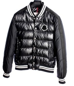 22AW　 モンクレール 袖ラインロゴ　ボンバー ダウン ジャケット ブラック　国内正規品　MONCLER　#B2