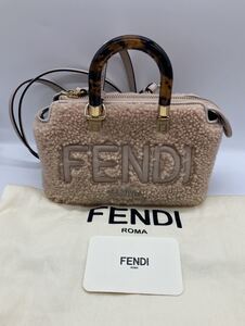 【IT7SP05HLYO0】FENDI フェンディ バイザウェイ ミニシープスキン ピンク ショルダーバッグ レディース