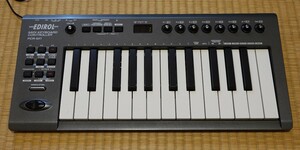 EDIROL MIDIキーボードコントローラー PCR-M1 （25鍵）ジャンク品