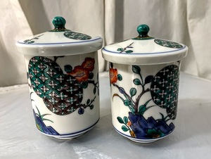 希少美品 古い色絵九谷 花鳥文 二重角福銘　夫婦湯呑　蓋付 飲茶碗 組湯呑 未使用 長期保管品 コレクション アンティーク インテリア