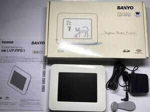 SANYO/サンヨー☆LVF‐PF51 デジタルフォトフレーム ホワイト☆USED