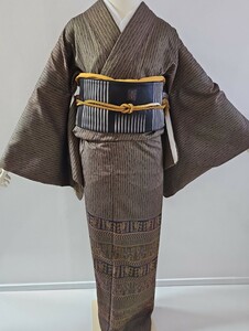 すずや■197正絹米沢紬【菅原工房　菅原結】漢方染紬　裄丈70cm　着丈166cm　璃寛茶系