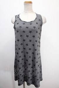 PEACE NOW / 星柄タンクトップ グレー Y-25-01-10-074-PU-TO-SZ-ZY