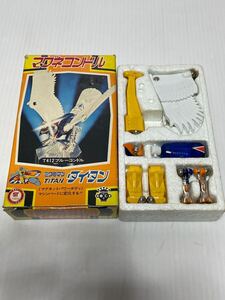 ミクロマン　タイタン　マグネコンドル TAKARA 旧タカラ　だっこちゃんマーク　当時物　T412ブルーコンドル　現状品