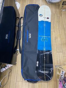 ○E9715 FLOW RUSH グラトリ　 スノーボード157cm ケース付き○