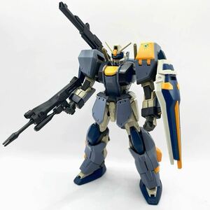 デュエルガンダム　完成品　レア　入手困難　プラモデル　ガンプラ　廃盤品　武器付き