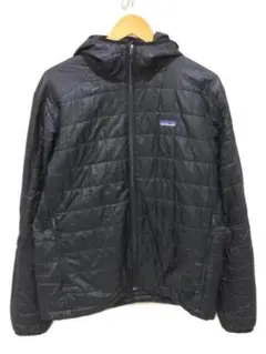 【Patagonia】ブラック Nano Puff Hoody ダウンセーター