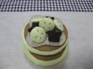 バナナパンケーキ　ハンドメイド　フェルト　ままごと