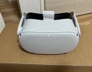 Meta Oculus Quest 2 64GB VRヘッドセット