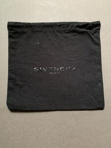 正規 Givenchy ジバンシィby Riccardo Tisci リカルド ティッシ 付属品 小物入れ 保存袋 黒 サイズ 縦 17cm 横 18cm