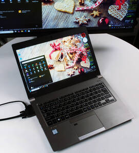 dynabook R63/M Core i7-8650U(4Core8Thread) Mem16GB 新SSD1TB FHD(1980×1080) Webカメラ 指紋S Win11Pro64bitVer.24H2 バッテリー94.2%