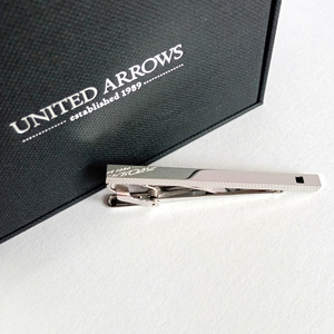 【uat459】UNITED ARROWS ユナイテッドアローズ ネクタイピン タイバー シルバー×ブラック 黒 JET ジェット 魔除けのパワーストーン