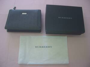 C5821-182♪【60】BURBERRY クラッチバッグ