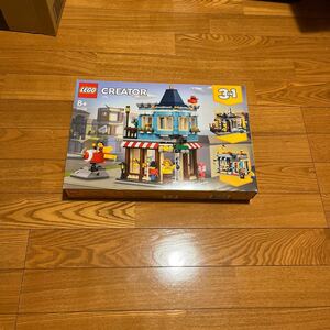 新品未開封★廃盤品 31105 LEGO レゴ タウンハウス おもちゃ屋さん クリエイター