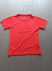 Umbro　半袖Tシャツ　Lサイズ　オレンジ