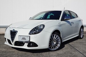 [ワンオーナー車]極上美車/ジュリエッタスポルティーバ/1.4Lターボ/車検R7年8月15日/低走5万㎞/黒本革/タイミングベルト交換済/8回D記録簿