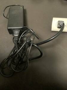 AC/DC ADAPTER LSD-D40 12V 3.5A 中古品　送料520円