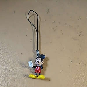 □ミッキーマウス～キーホルダー