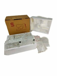 ３　未使用品 シンガー コンパクトミシン QT-800 ホワイト singer　電子ミシン　家庭用　コンパクト　電動　白 裁縫　縫物