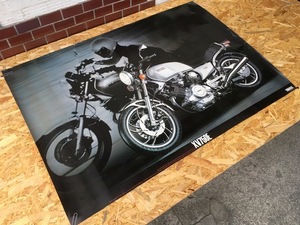 ＜送料込＞B1 店頭用ポスター YAMAHA XV750E/ヤマハ BIKE モーターサイクル バイク 当時物 広告 雑誌 大型 ポスター 非売品 昭和 レトロ 