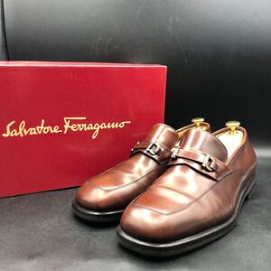 M3629 ほぼ美品 Salvatore Ferragamo サルヴァトーレフェラガモ ガンチーニ ローファー メンズ 8.5EE 26.5cm相当 ブラウン スリッポン