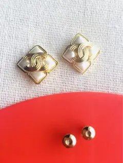 シャネルピアス　CHANELピアス