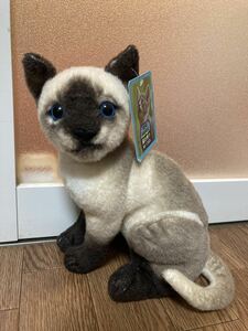 【即決】リアル　アニマル　猫　お座り　ぬいぐるみ　シャム猫【新品】