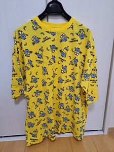 【新品】ミニオンズ/MINIONSボブ&ケビン&スチュワート総柄TシャツMサイズ