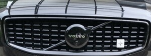 ボルボV60 S60★グリルエンブレムブラックカバー★ブラックエディション後期2023モデル以降volvo polestar R-design dark