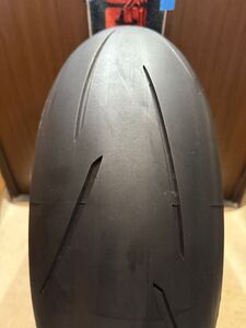 中古MCタイヤ METZELER RACETEC RR K3 200/55ZR17 メッツラー レーステック 200 55 17 0121 M3599