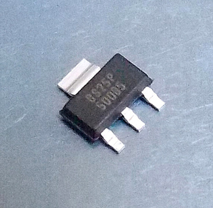 AIC AIC1117A-25PY 電圧レギュレータ(2.5V/1A) [10個組](b)