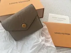 LOUIS VUITTON ポルトフォイユ・ゾエ