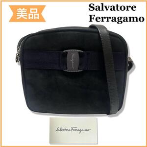 一点物　Salvatore Ferragamo　サルヴァトーレフェラガモ　ヴァラ　リボン　ショルダーバッグ　黒　送料無料